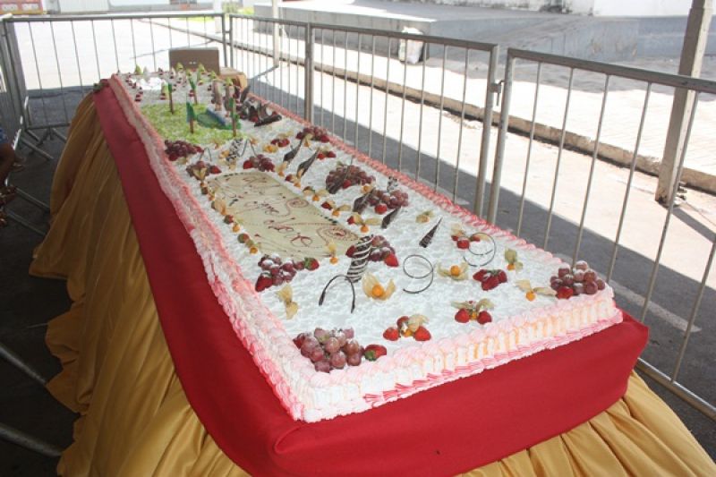 Missa, bolo comemorativo e esporte marcam passagem do aniversário de 79 anos de Perdizes